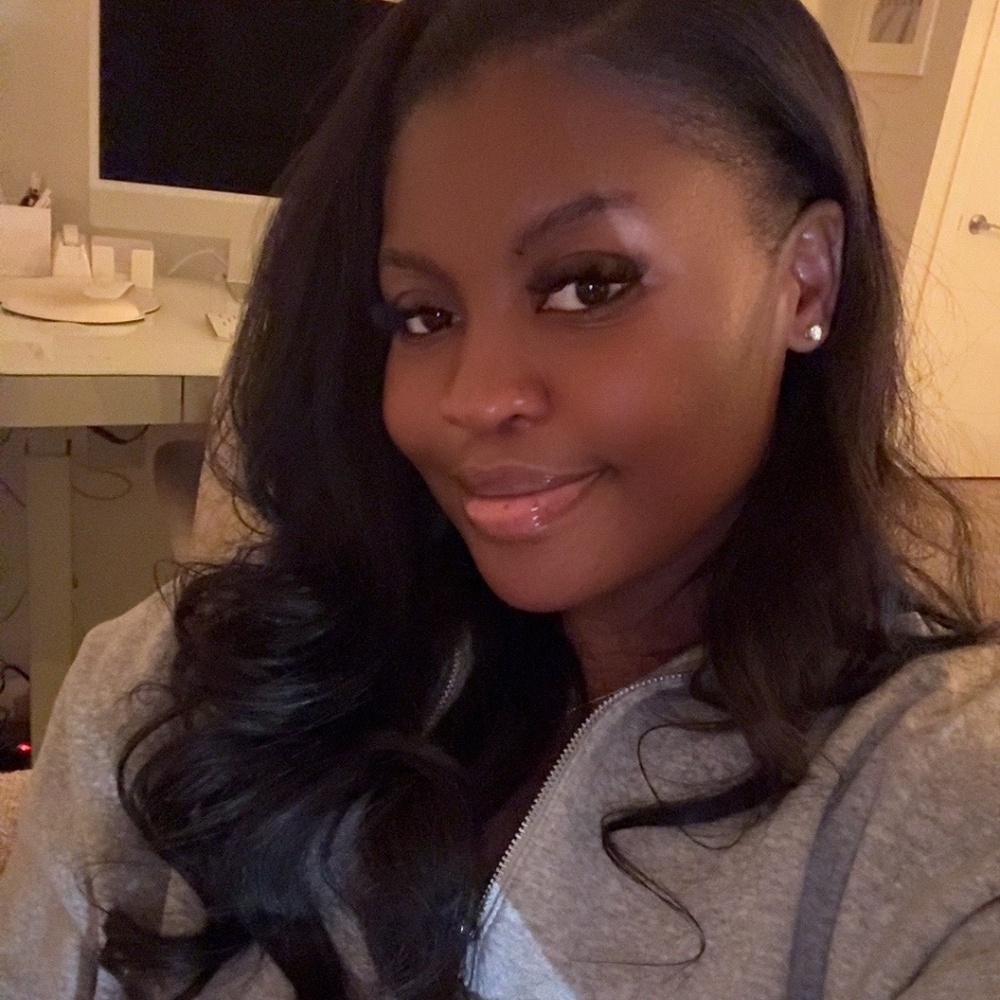 Meet your Posher, Teni